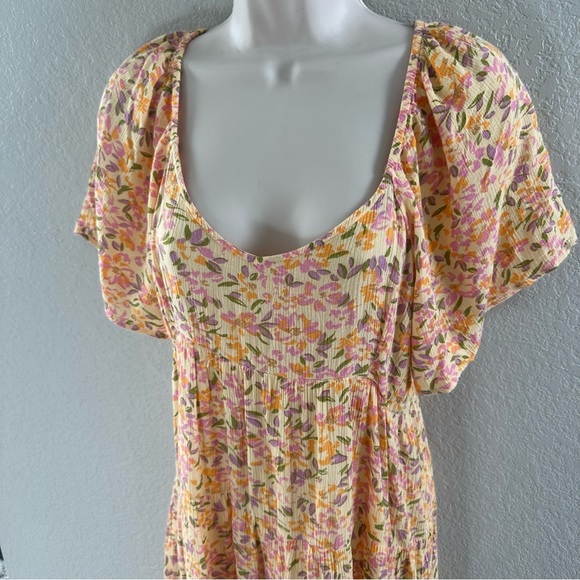 Billabong Take a Chance Printed Tiered Baby-Doll Dress size large - Picture 4 of 12